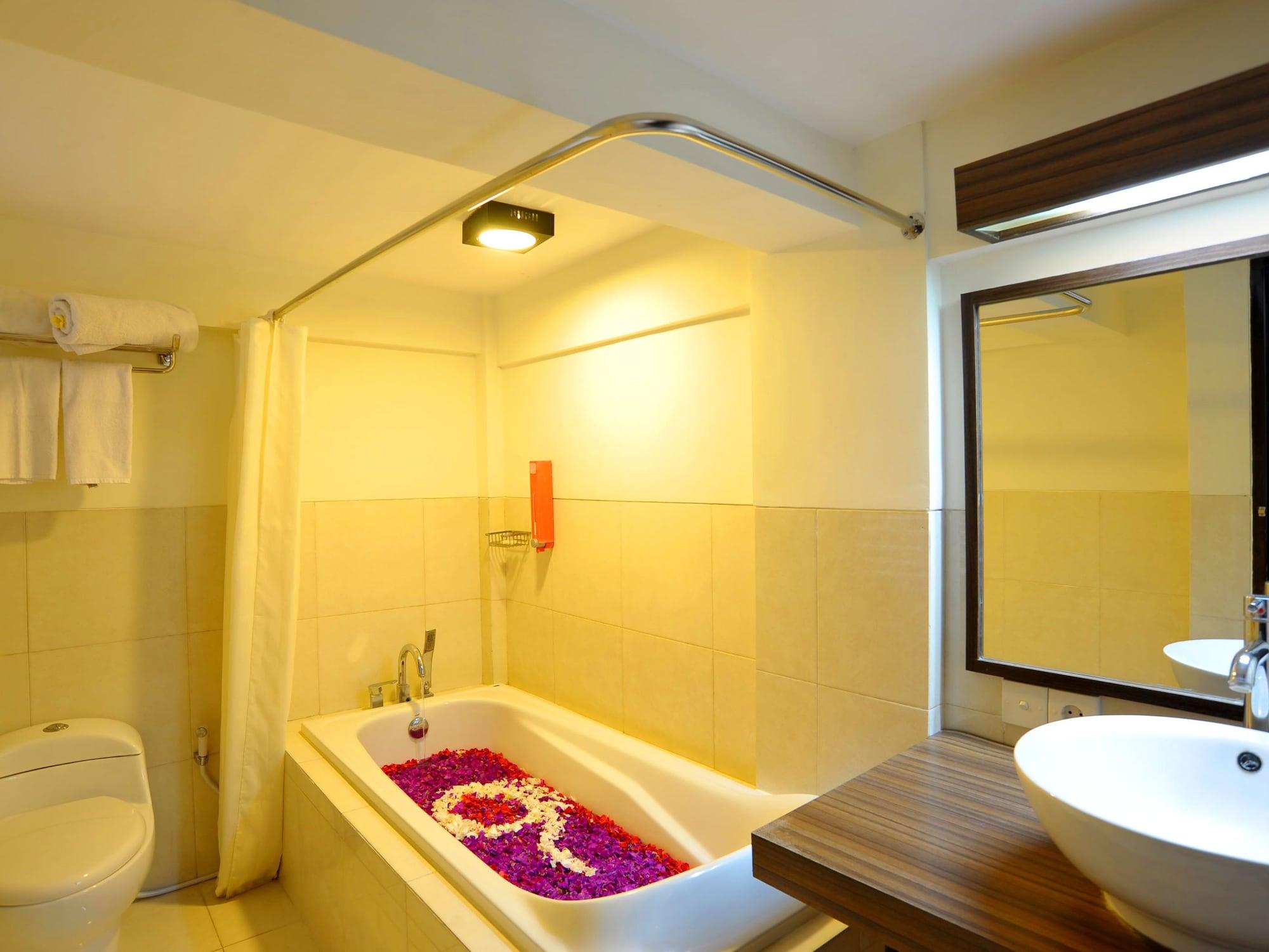 Ganga Hotel & Apartment Denpasar  Ngoại thất bức ảnh
