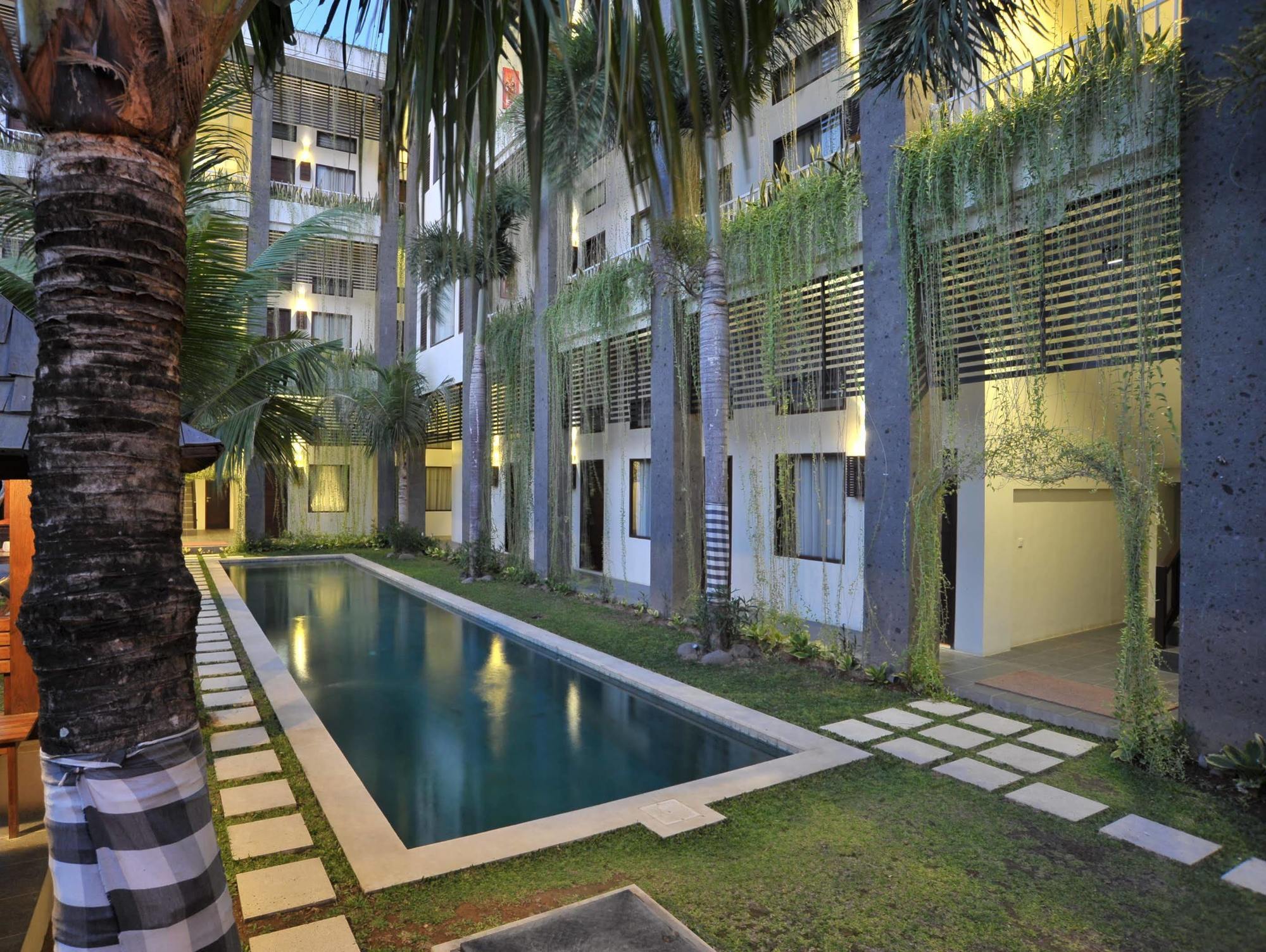 Ganga Hotel & Apartment Denpasar  Ngoại thất bức ảnh