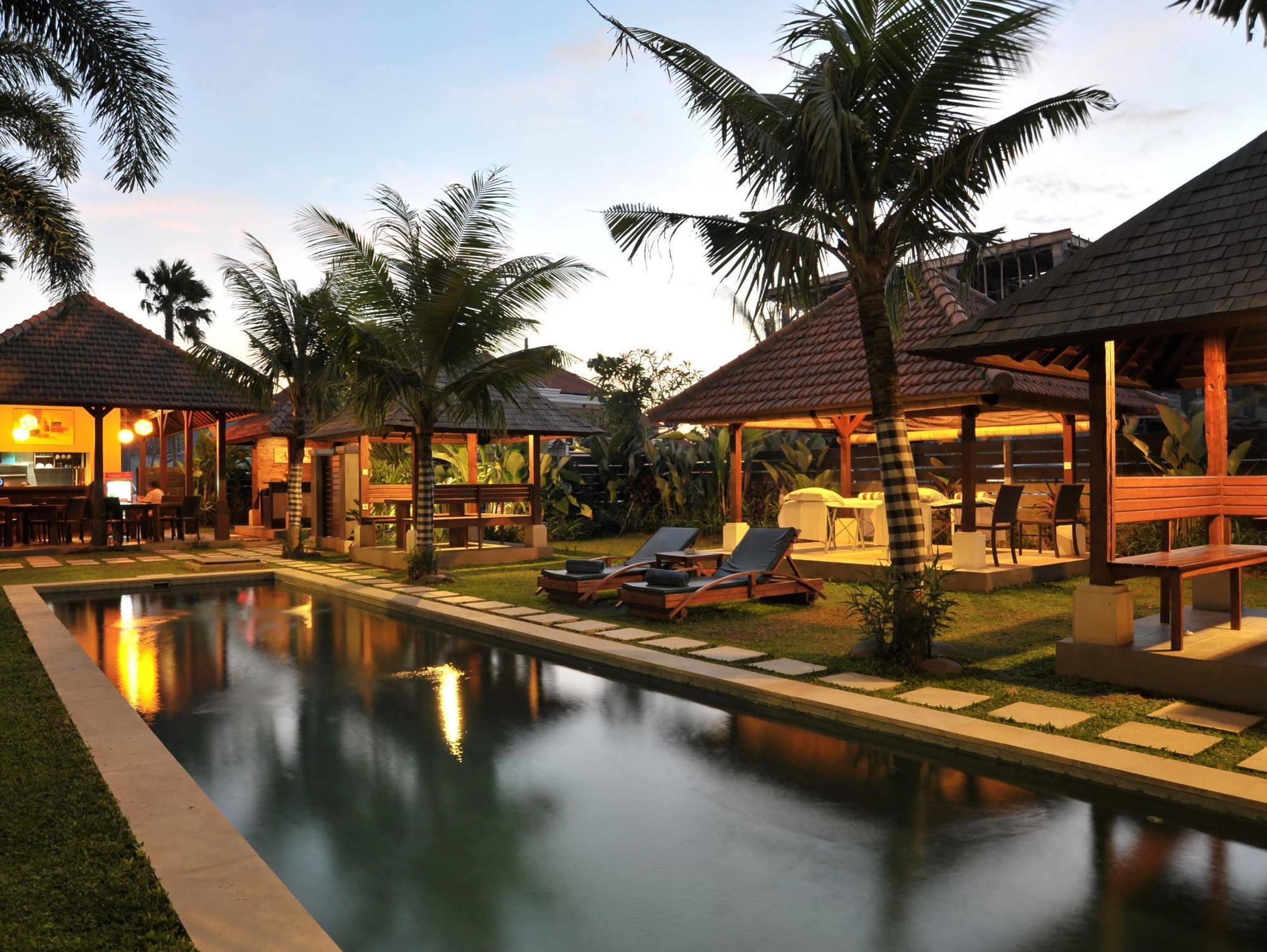 Ganga Hotel & Apartment Denpasar  Ngoại thất bức ảnh